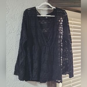 Torrid Black Lace Long Sleeve  V-Neck Peplum Top - Size 4